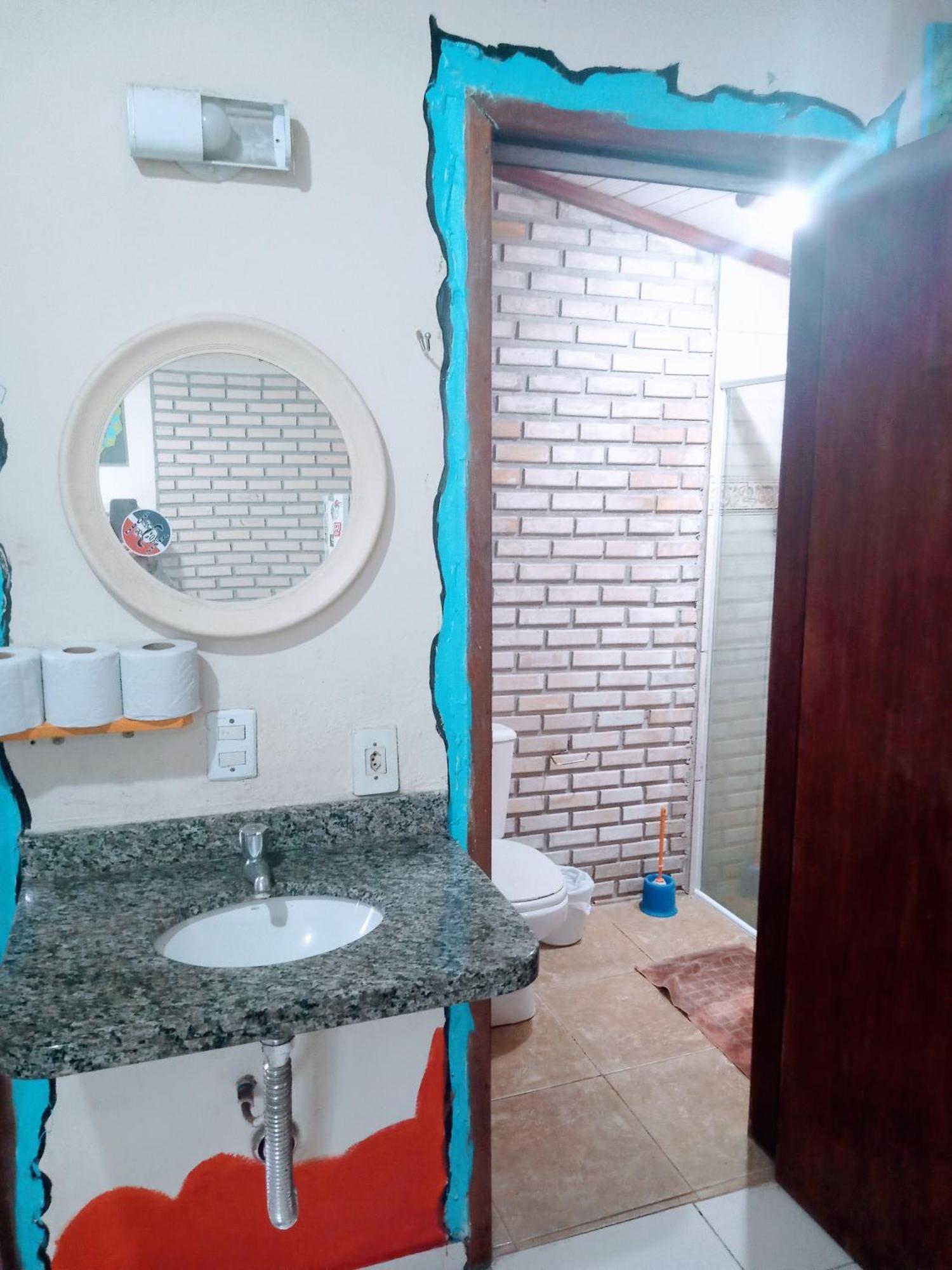 Karaguashouse Pensión *