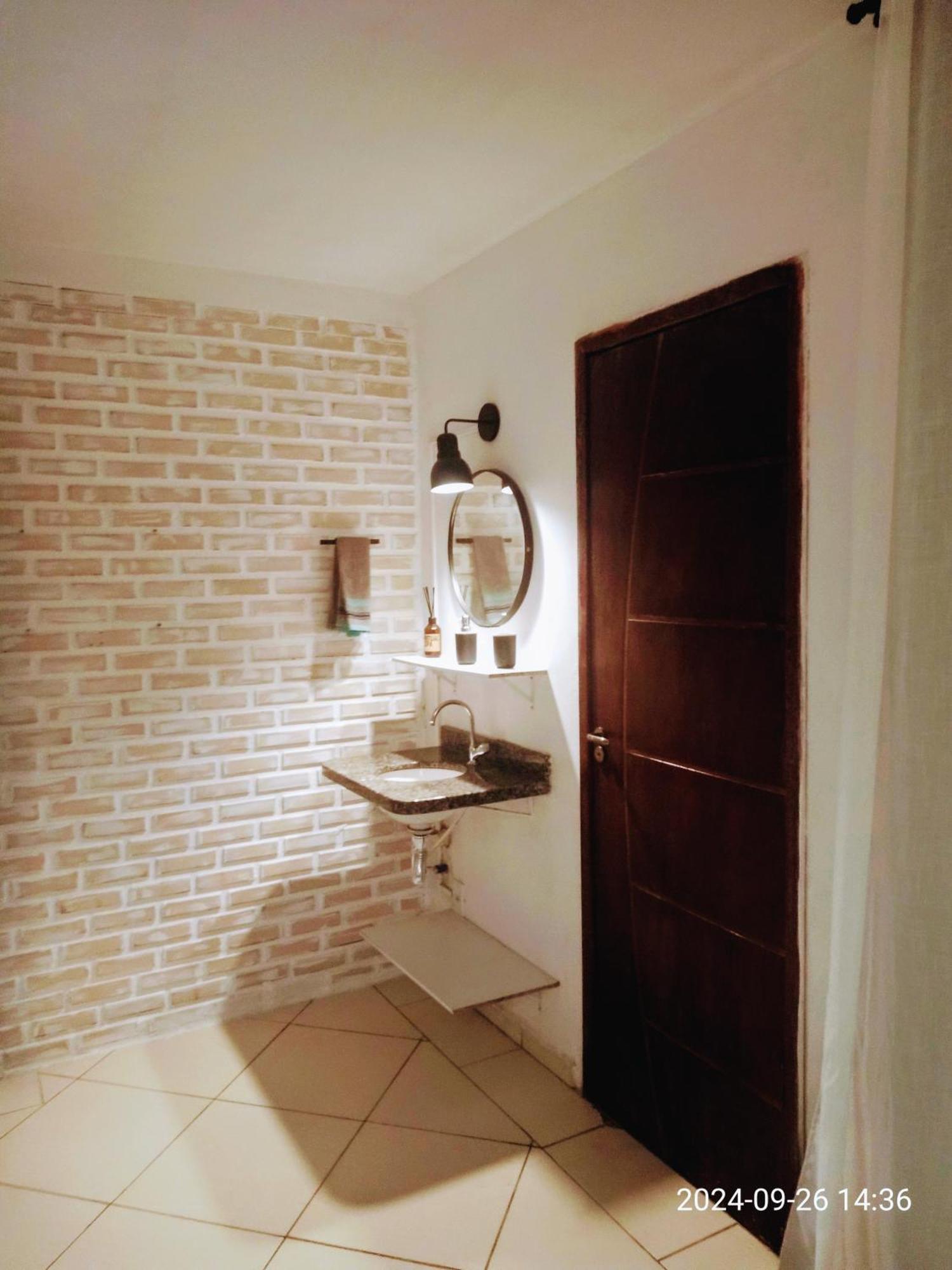 Karaguashouse *