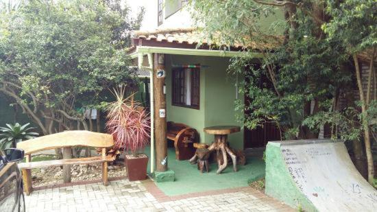 Karaguashouse Pensión *